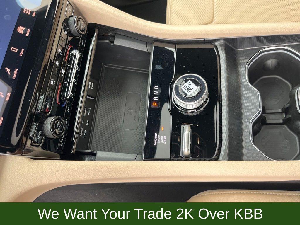 new 2025 Jeep Grand Cherokee car, priced at $44,276