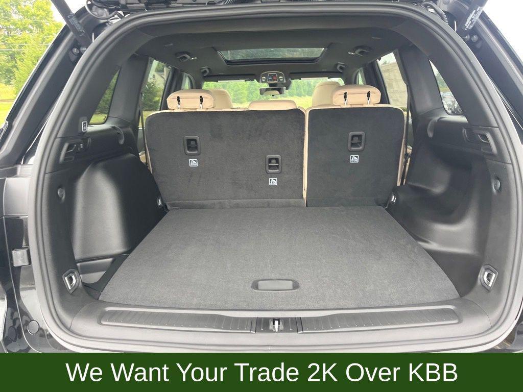 new 2025 Jeep Grand Cherokee car, priced at $44,276