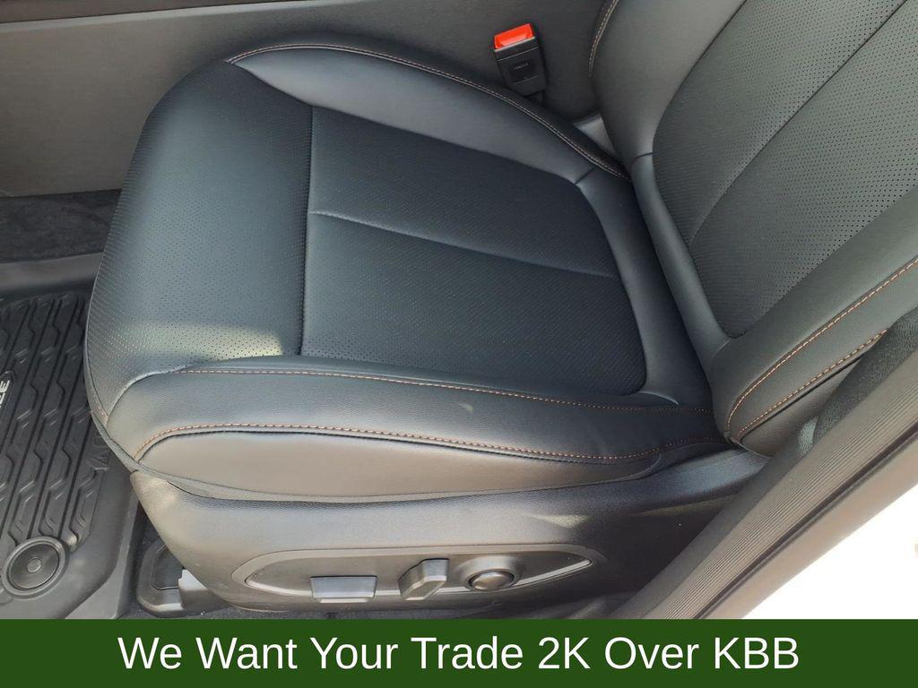 new 2026 Jeep Cherokee car, priced at $38,545