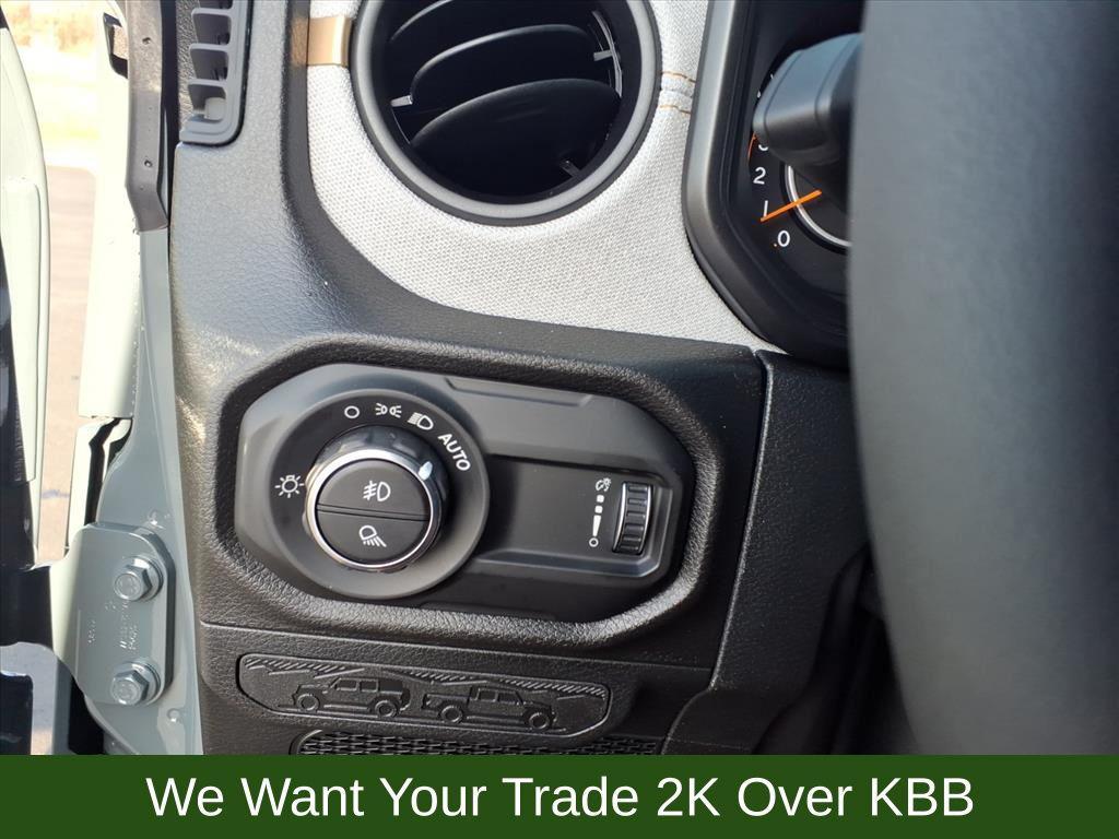 new 2026 Jeep Gladiator car, priced at $50,109