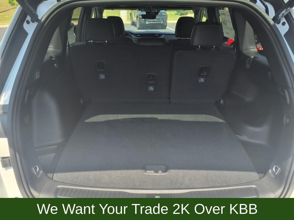 new 2025 Jeep Grand Cherokee car, priced at $35,786