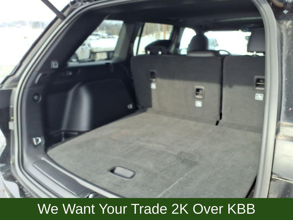 used 2024 Jeep Grand Cherokee car, priced at $44,888