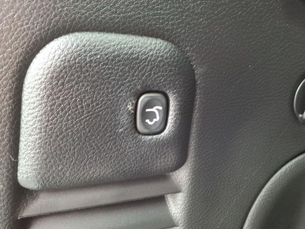 used 2022 Jeep Grand Cherokee car, priced at $28,821