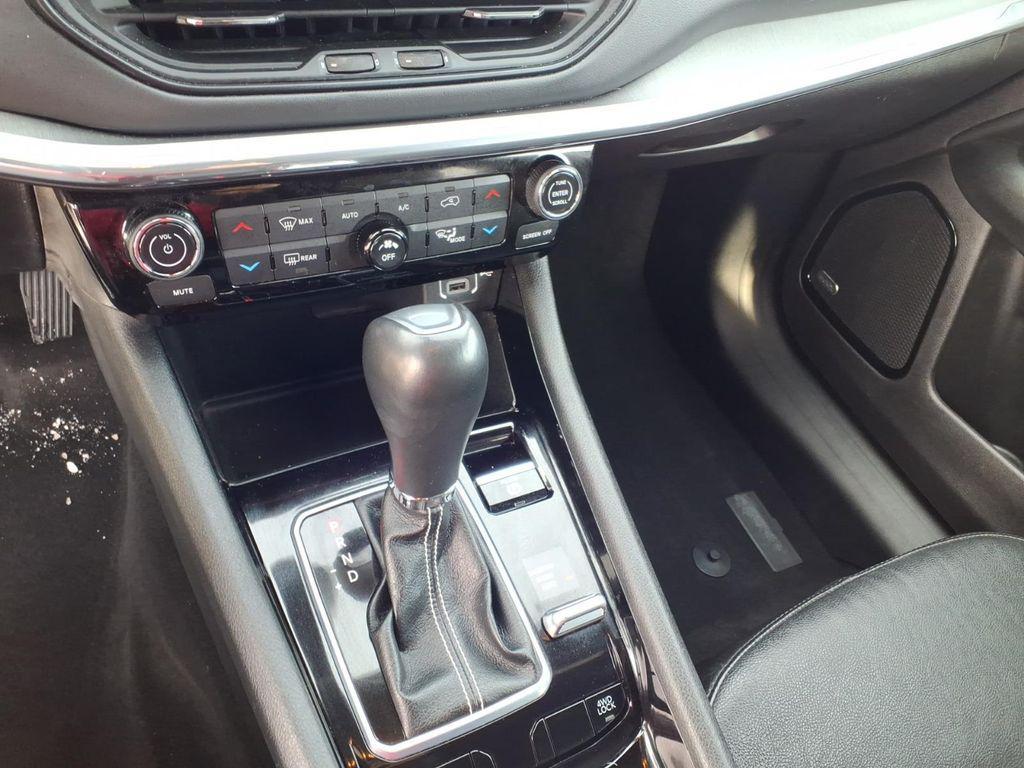 used 2022 Jeep Compass car, priced at $31,059