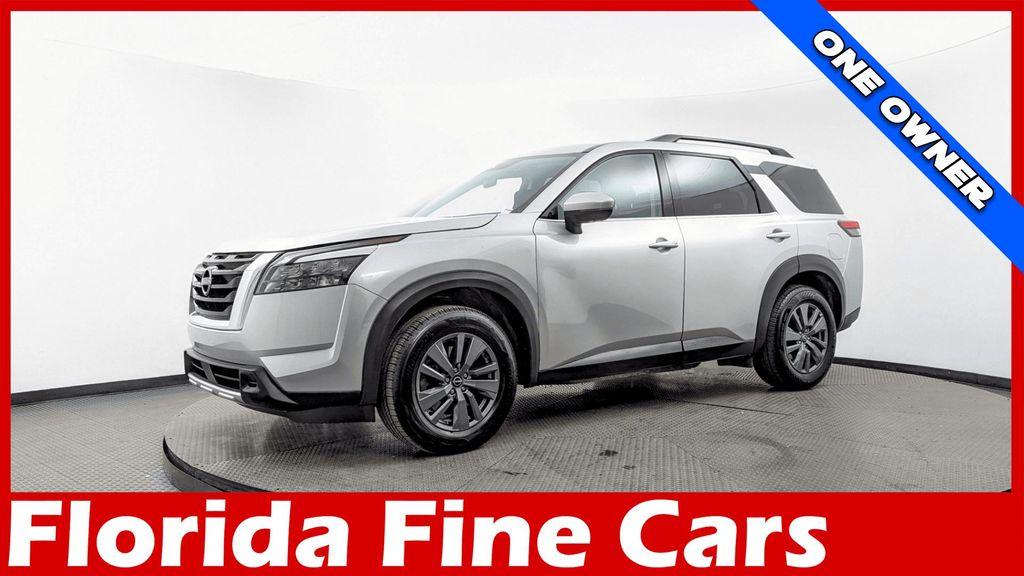used 2024 Nissan Pathfinder car, priced at $24,490