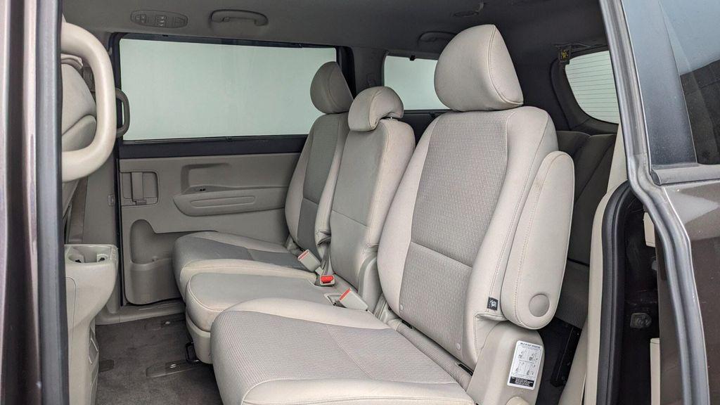 2016 Titanium Bronze Pearl Metallic Kia Sedona