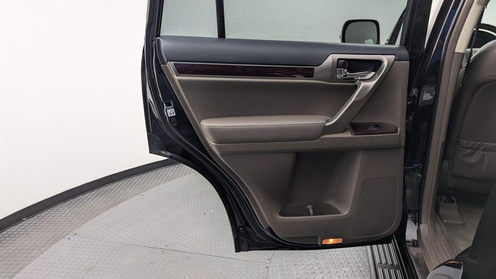 used 2016 Lexus GX 460 car, priced at $26,299