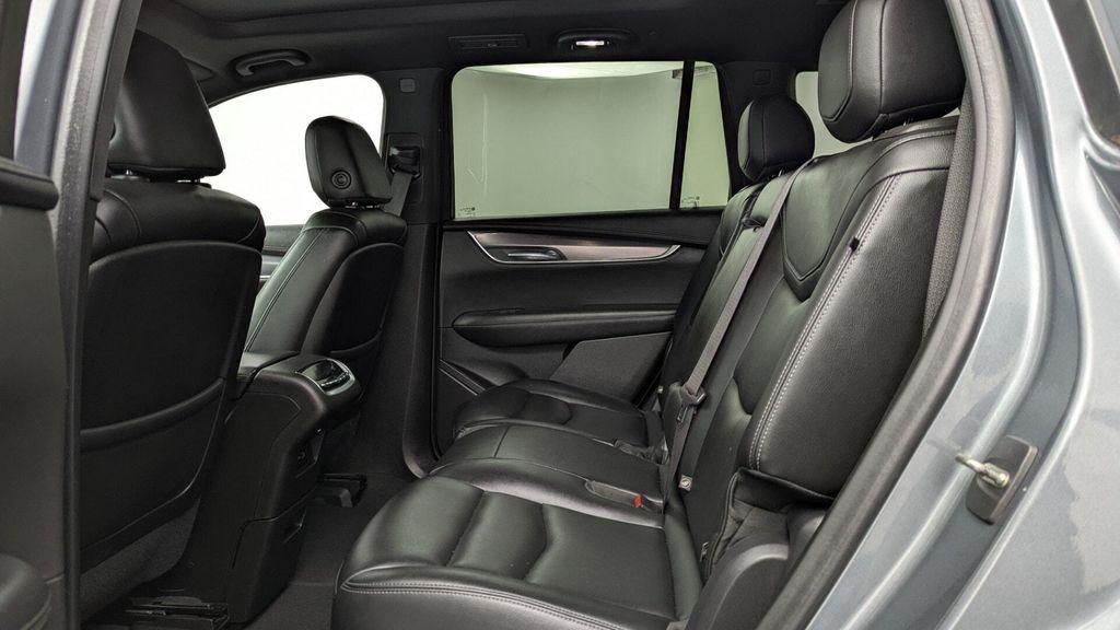 used 2021 Cadillac XT6 car, priced at $20,199