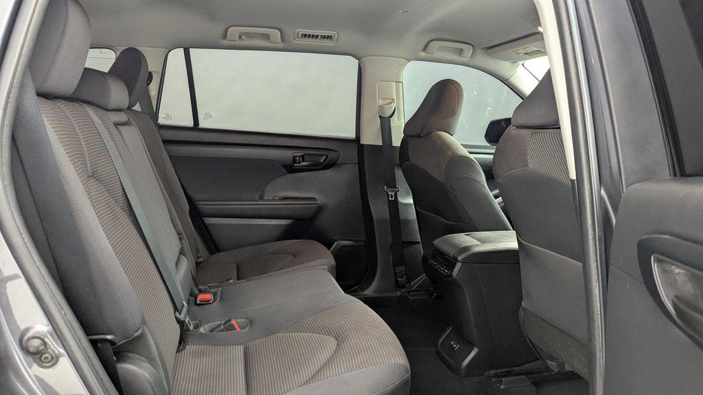 used 2022 Toyota Highlander car, priced at $21,299