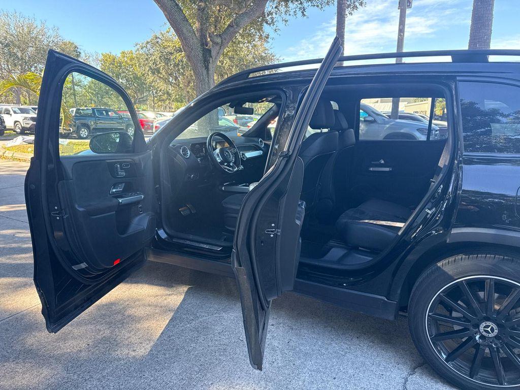 used 2023 Mercedes-Benz GLB 250 car, priced at $24,299