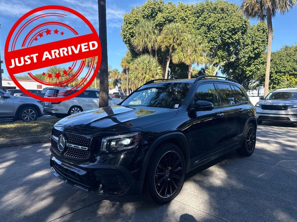 used 2023 Mercedes-Benz GLB 250 car, priced at $24,299