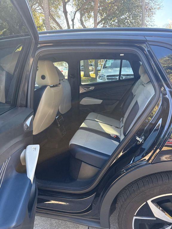 used 2023 Volkswagen ID.4 car, priced at $20,999
