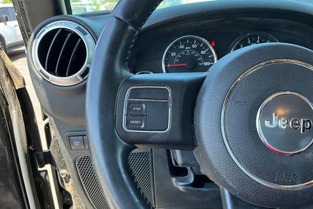 used 2015 Jeep Wrangler Unlimited car, priced at $22,433