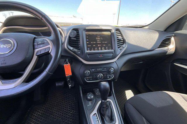 used 2015 Jeep Cherokee car, priced at $8,980