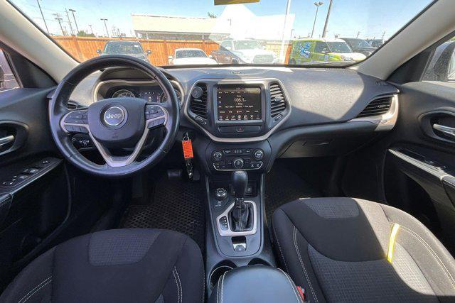 used 2015 Jeep Cherokee car, priced at $8,980