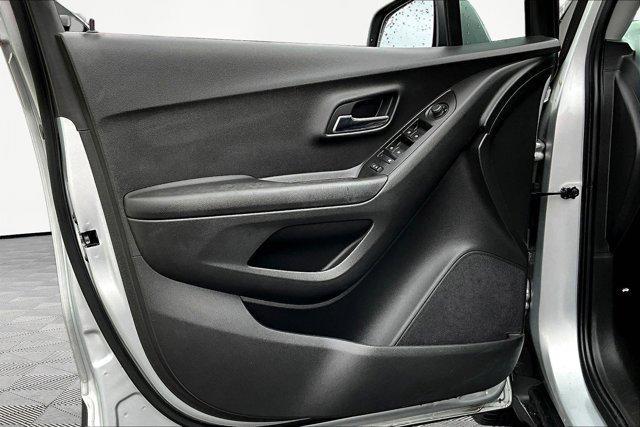 used 2021 Chevrolet Trax car, priced at $13,260