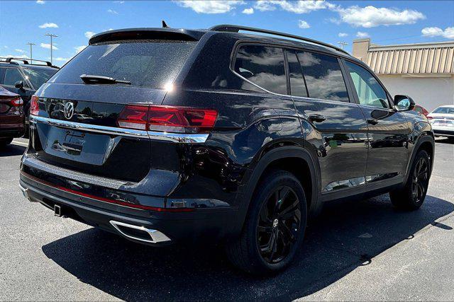 used 2022 Volkswagen Atlas car, priced at $24,143