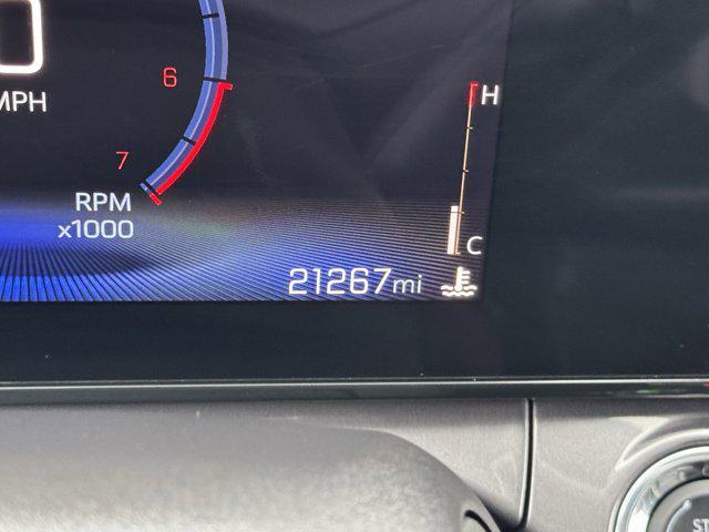 used 2025 Chevrolet Trax car, priced at $23,403