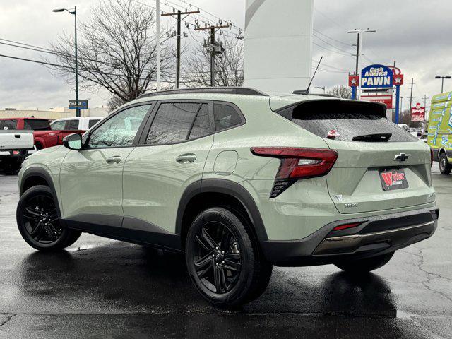 used 2025 Chevrolet Trax car, priced at $23,403