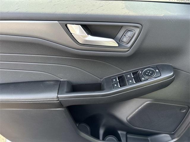 new 2026 Ford Escape car, priced at $33,050