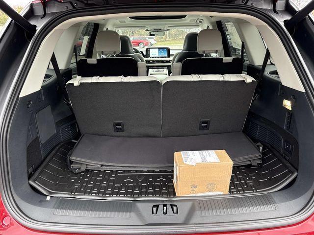 new 2026 Lincoln Aviator car, priced at $85,235