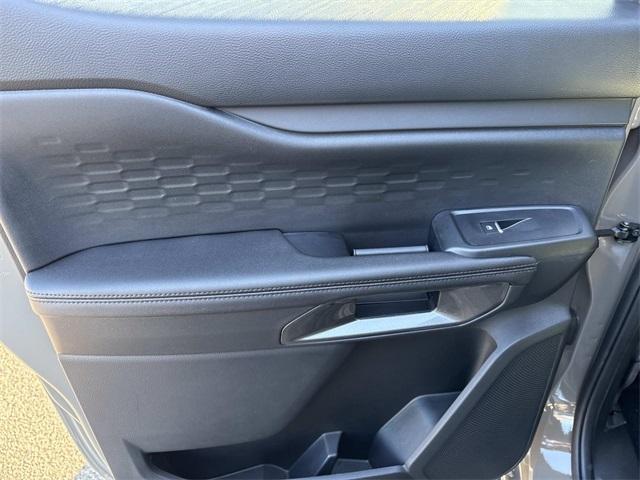 new 2025 Ford Ranger car, priced at $40,654