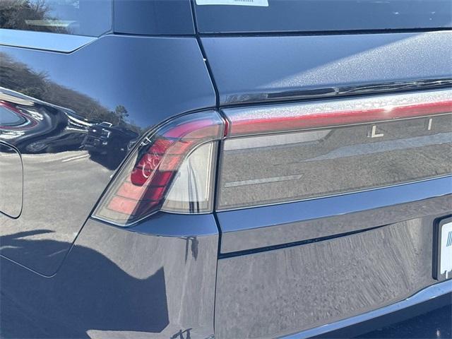 new 2026 Lincoln Navigator car, priced at $98,745