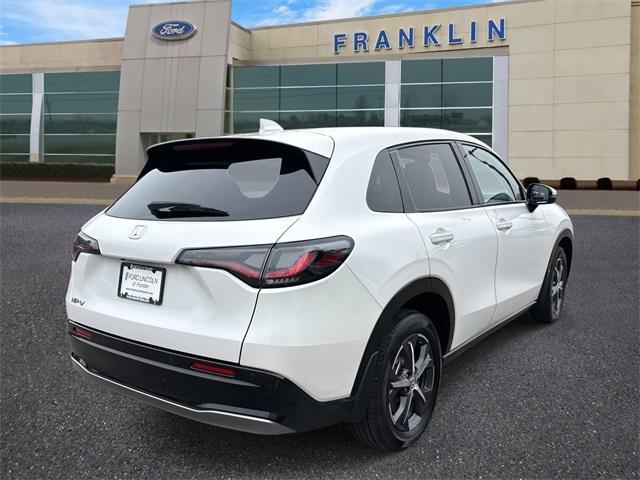 used 2025 Honda HR-V car, priced at $27,900