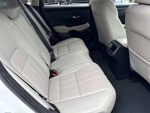 used 2025 Honda HR-V car, priced at $27,900