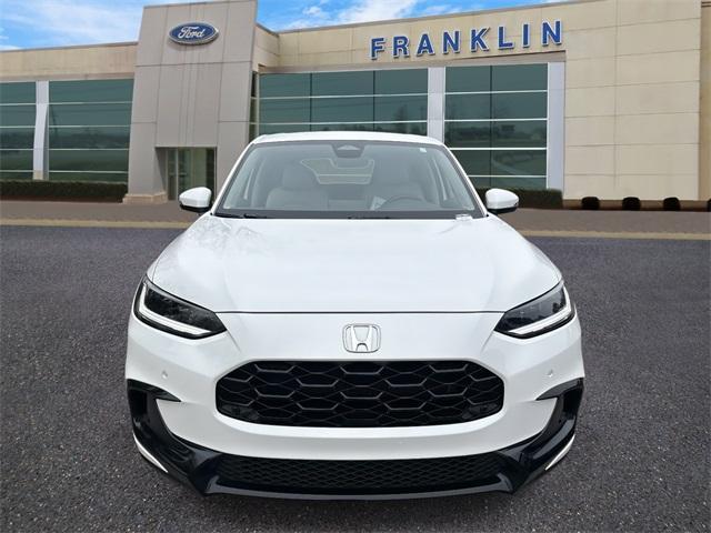 used 2025 Honda HR-V car, priced at $27,900