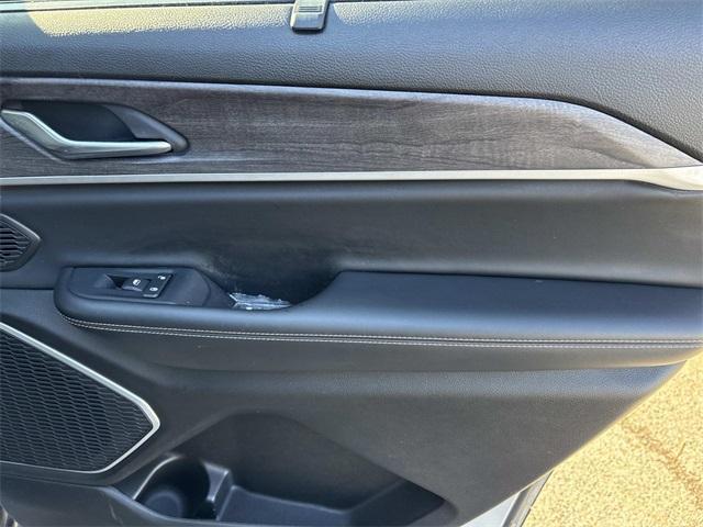 used 2022 Jeep Grand Cherokee L car, priced at $29,350