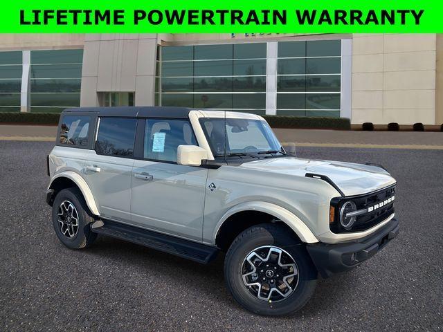 new 2025 Ford Bronco car, priced at $46,963