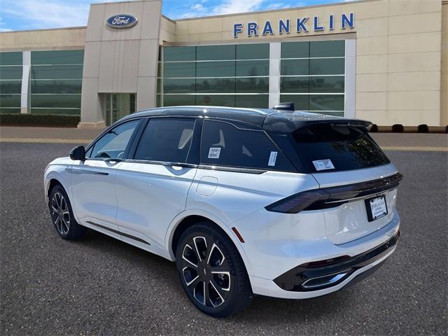 new 2026 Lincoln Nautilus car, priced at $66,690