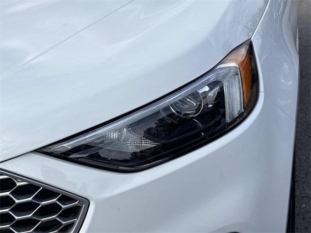 used 2024 Ford Edge car, priced at $24,400