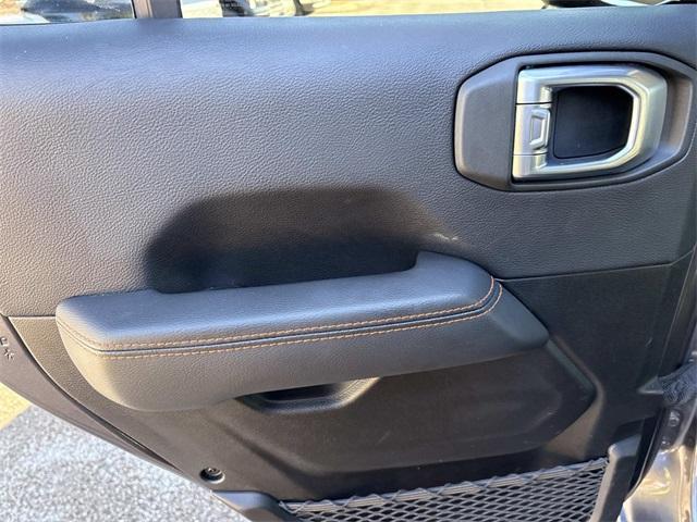 used 2022 Jeep Gladiator car, priced at $35,000