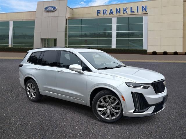 used 2020 Cadillac XT6 car, priced at $30,500
