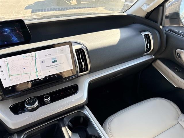 new 2025 Ford Expedition Max car, priced at $76,270