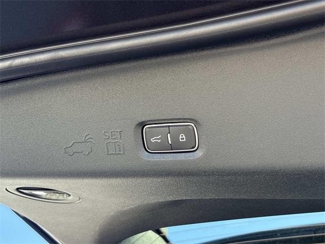 new 2025 Ford Expedition Max car, priced at $76,270