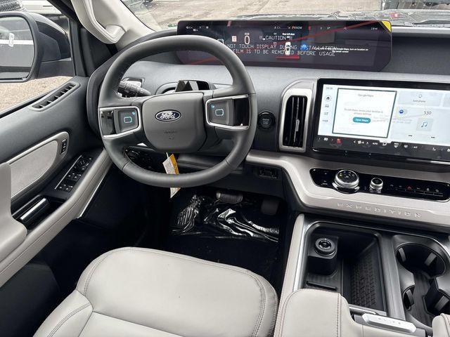 new 2025 Ford Expedition Max car, priced at $72,969