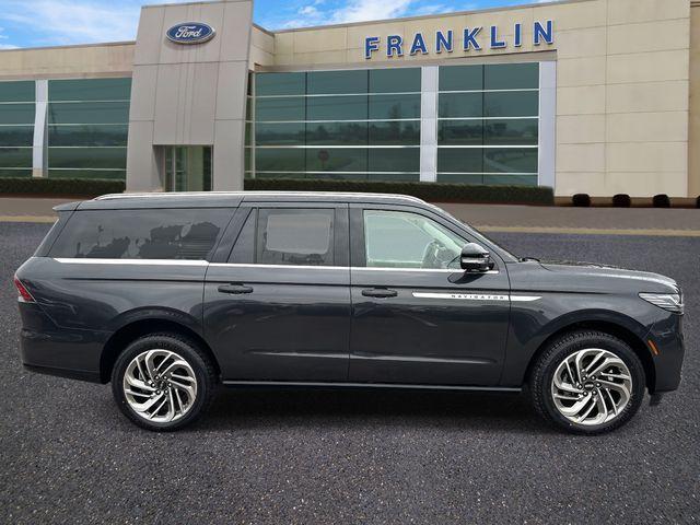 new 2025 Lincoln Navigator L car, priced at $106,520