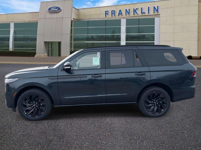 new 2026 Lincoln Navigator car, priced at $108,980