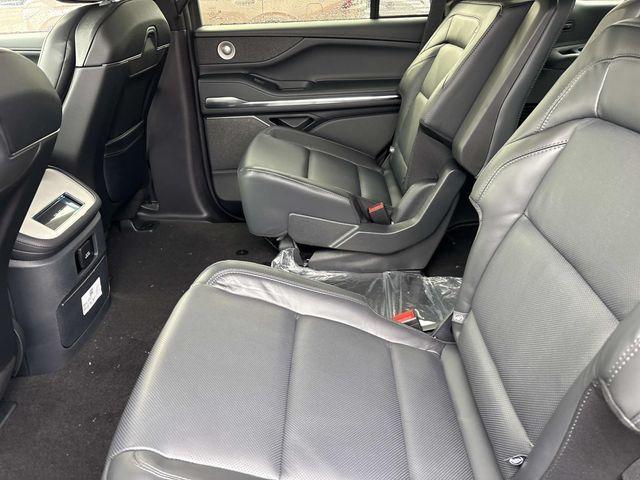 new 2026 Lincoln Navigator car, priced at $108,980