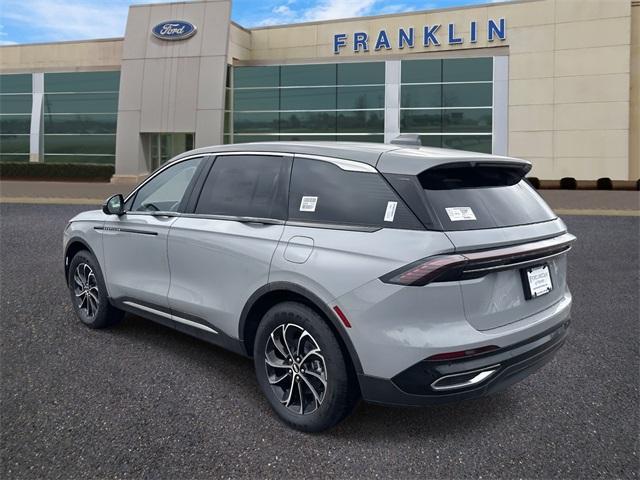 new 2026 Lincoln Nautilus car, priced at $61,300