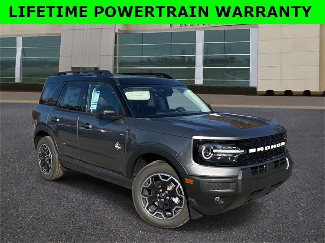 new 2025 Ford Bronco Sport car, priced at $34,351