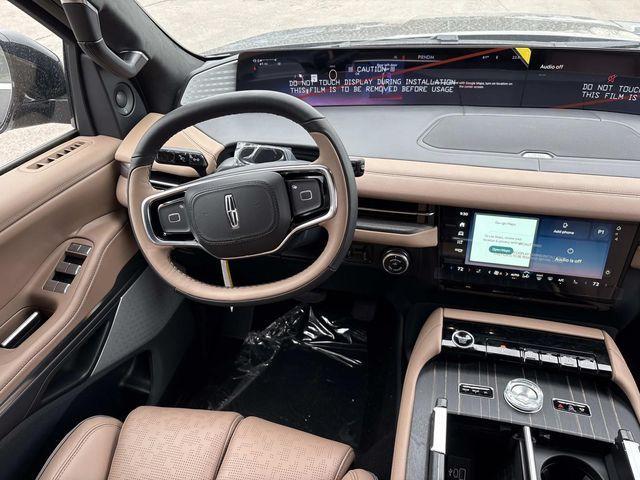 new 2026 Lincoln Navigator L car, priced at $127,905