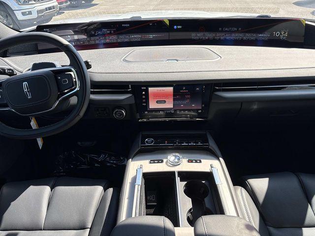 new 2025 Lincoln Navigator car, priced at $110,480