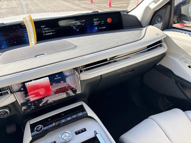 new 2025 Lincoln Navigator L car, priced at $113,125