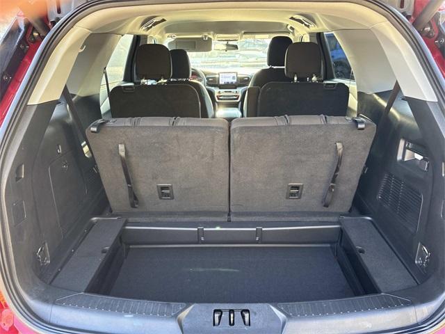 used 2022 Ford Explorer car, priced at $28,000