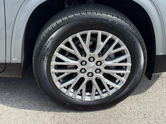 used 2025 GMC Acadia car, priced at $50,900