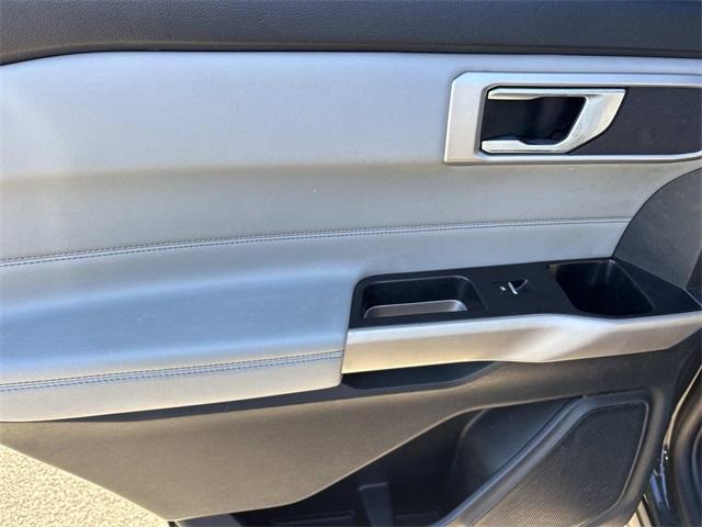 used 2023 Ford Explorer car, priced at $27,900